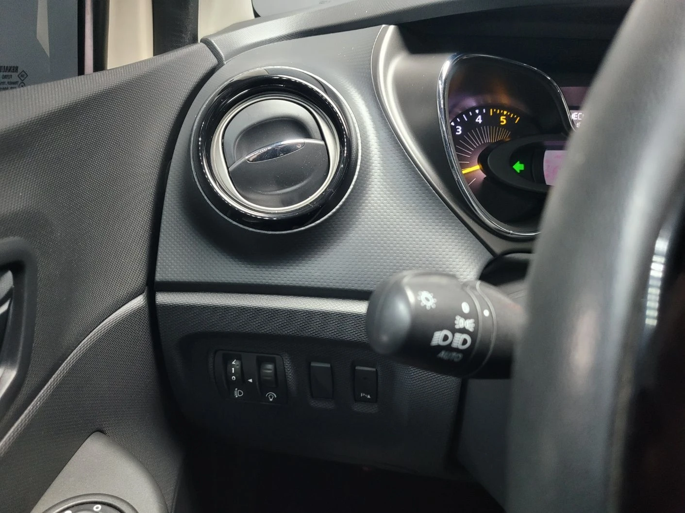 Renault Captur 1.5 DCI Renault Samsung   -   | Mobile.bg   17