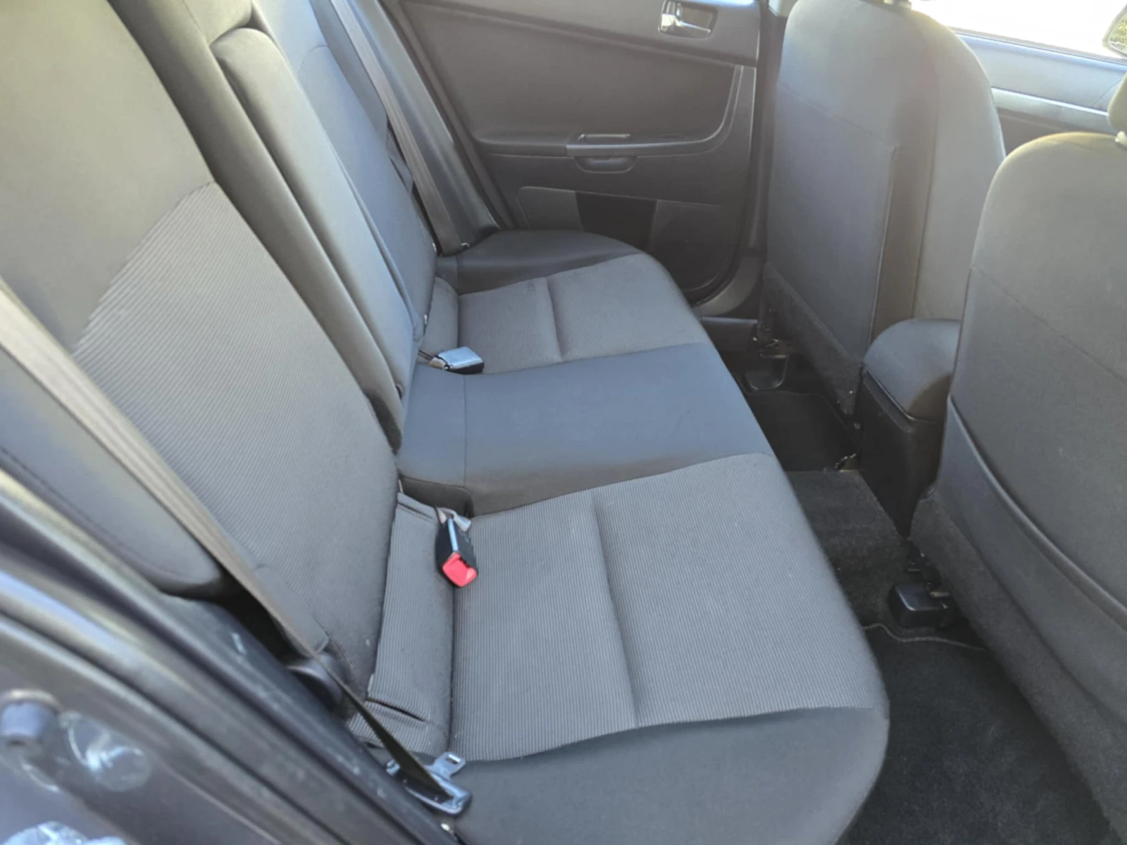 Mitsubishi Lancer 1.8i АВТОМАТИК | Mobile.bg — изображение 12