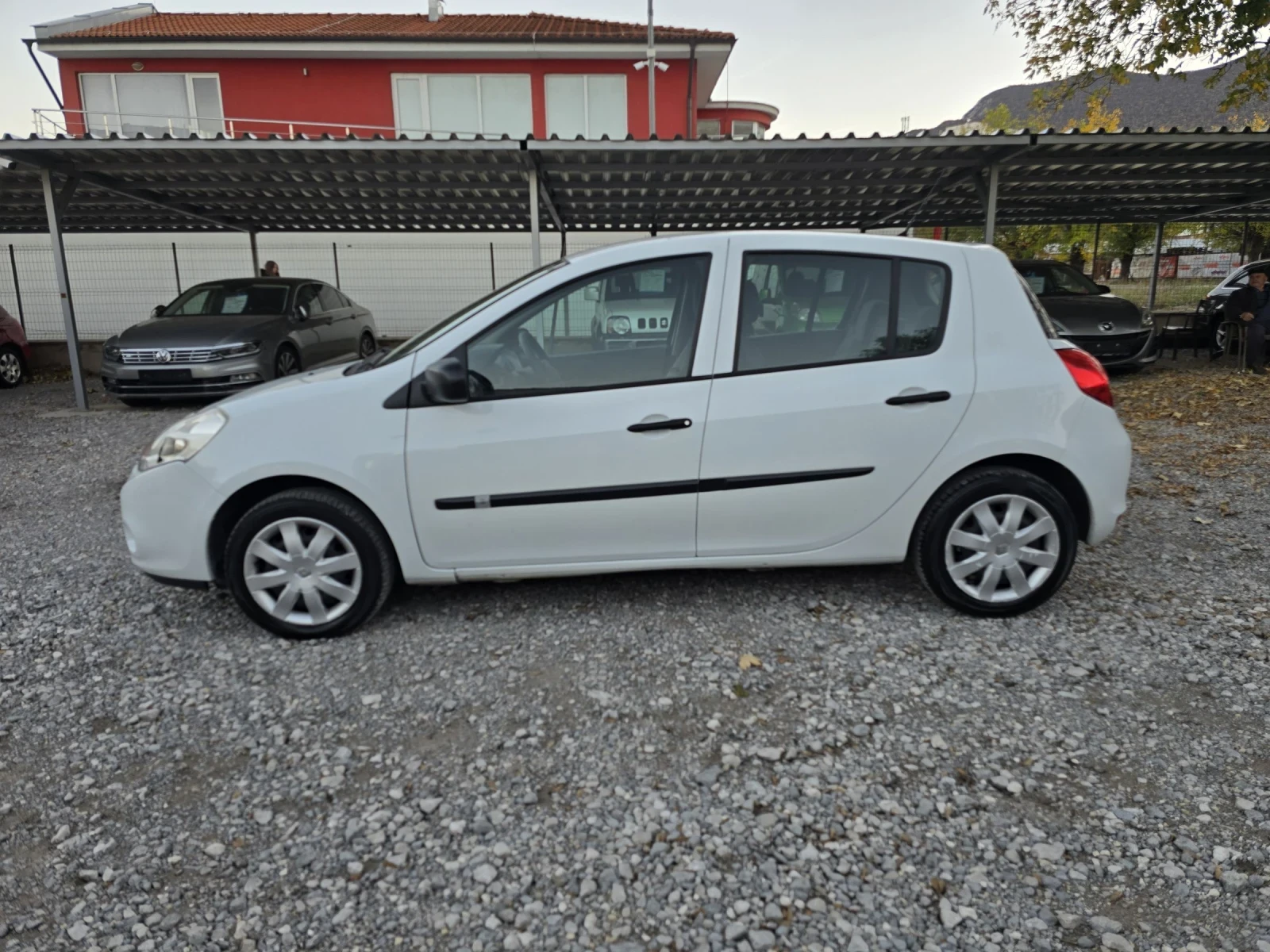 Renault Clio 1.2i FACELIFT  - изображение 6