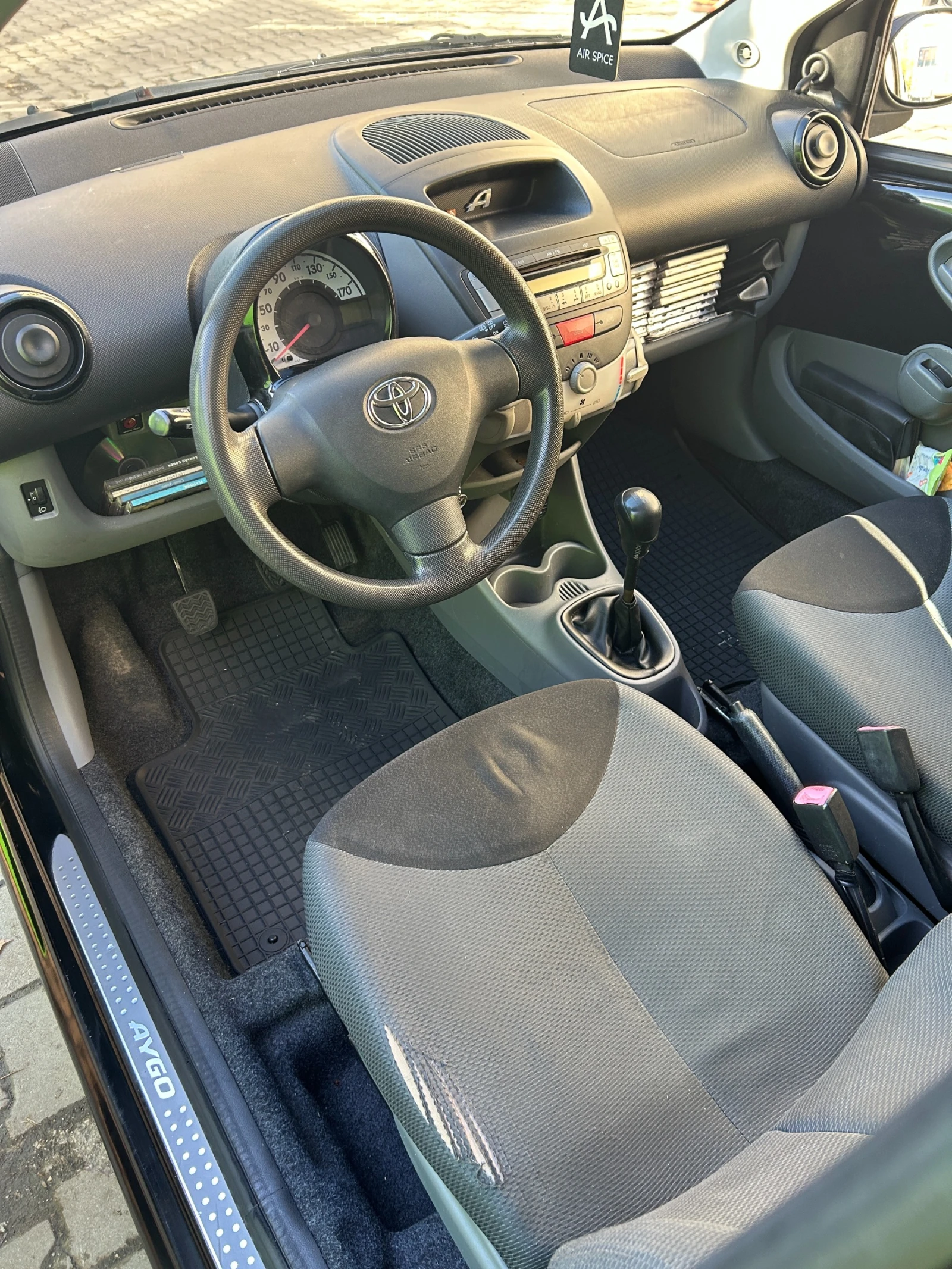 Toyota Aygo | Mobile.bg   12