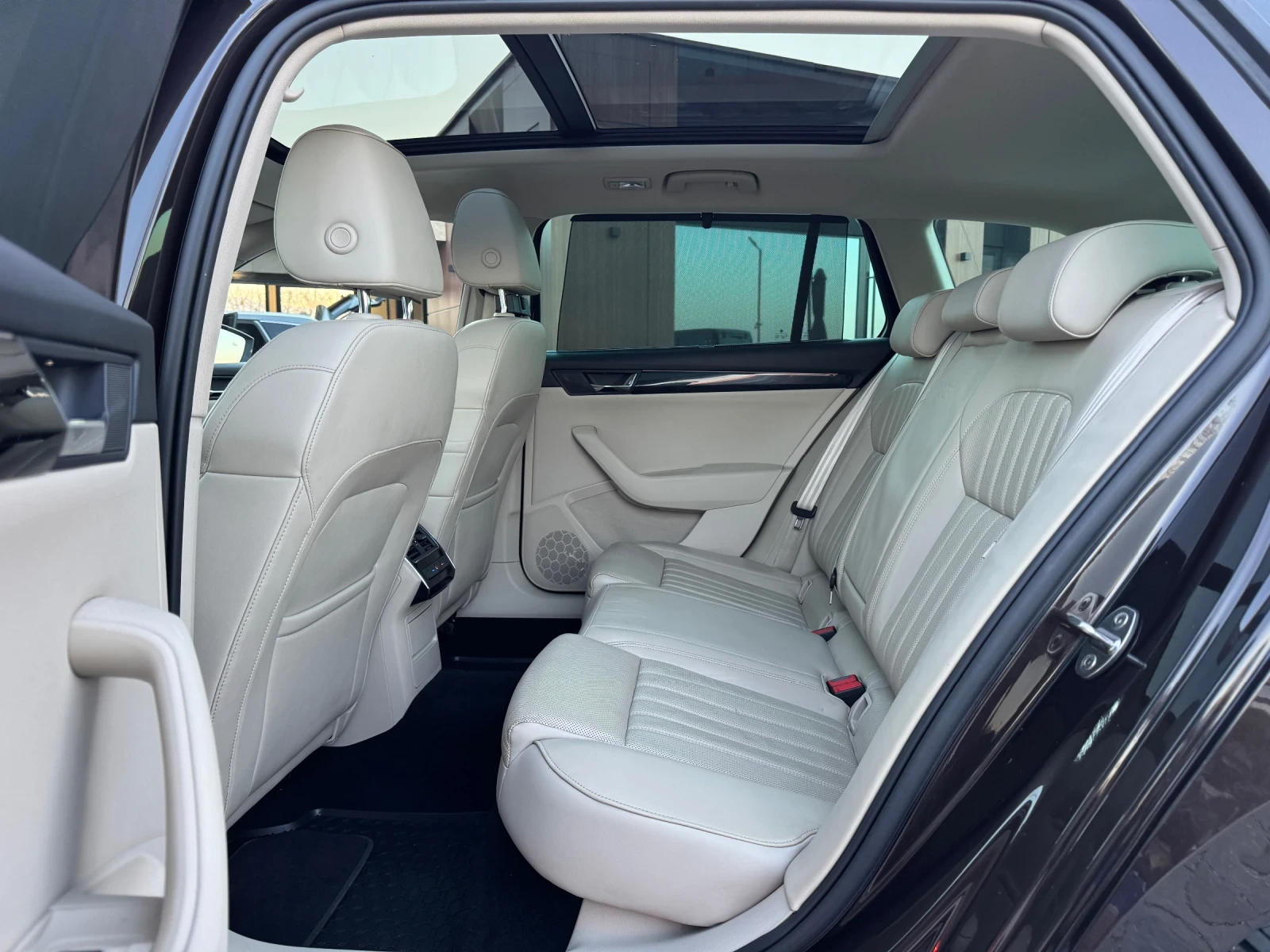 Skoda Superb L&K 4x4 190 full DSG | Mobile.bg   10