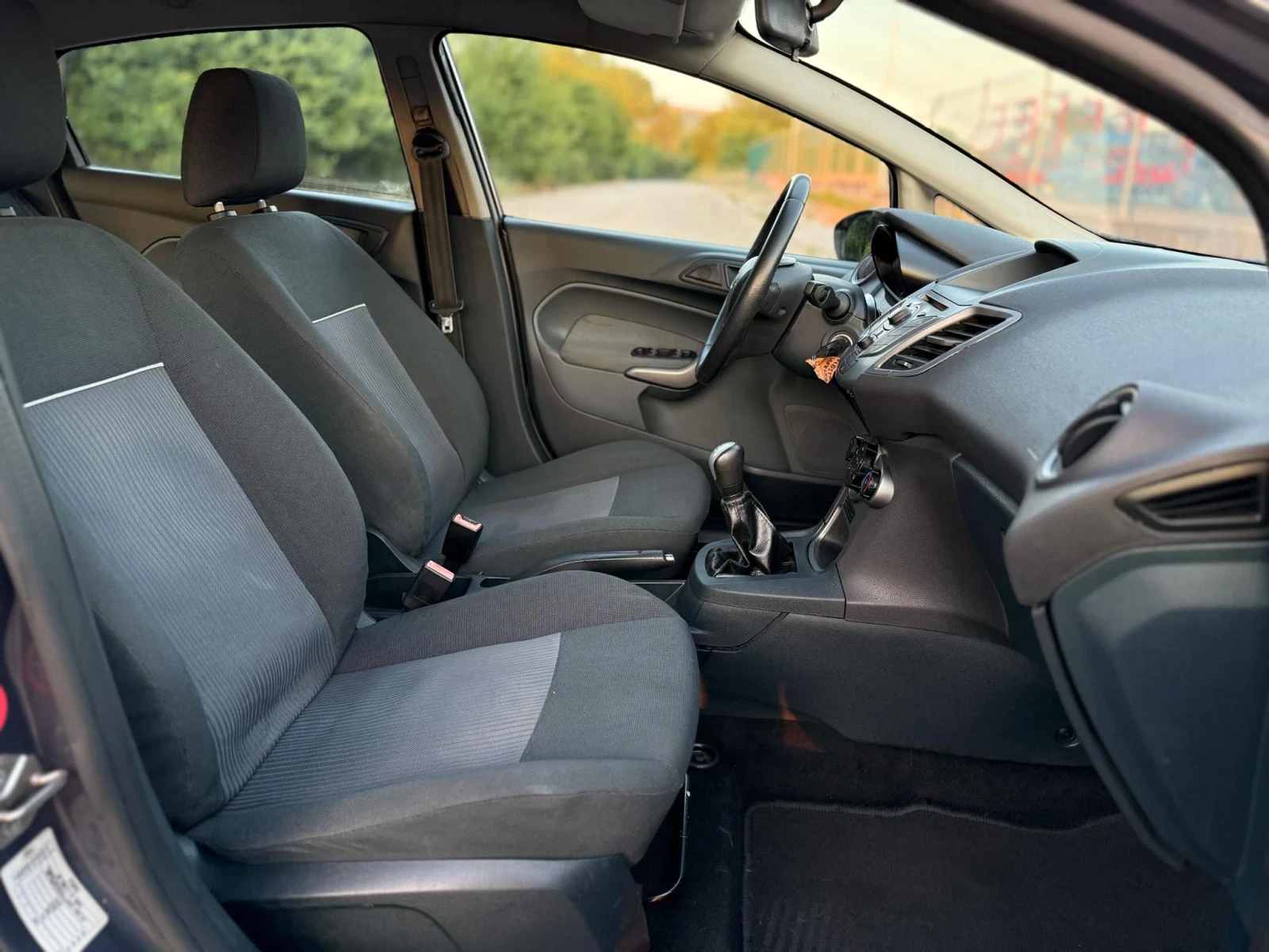 Ford Fiesta 1.4TDCI A/C | Mobile.bg � ����������� 10