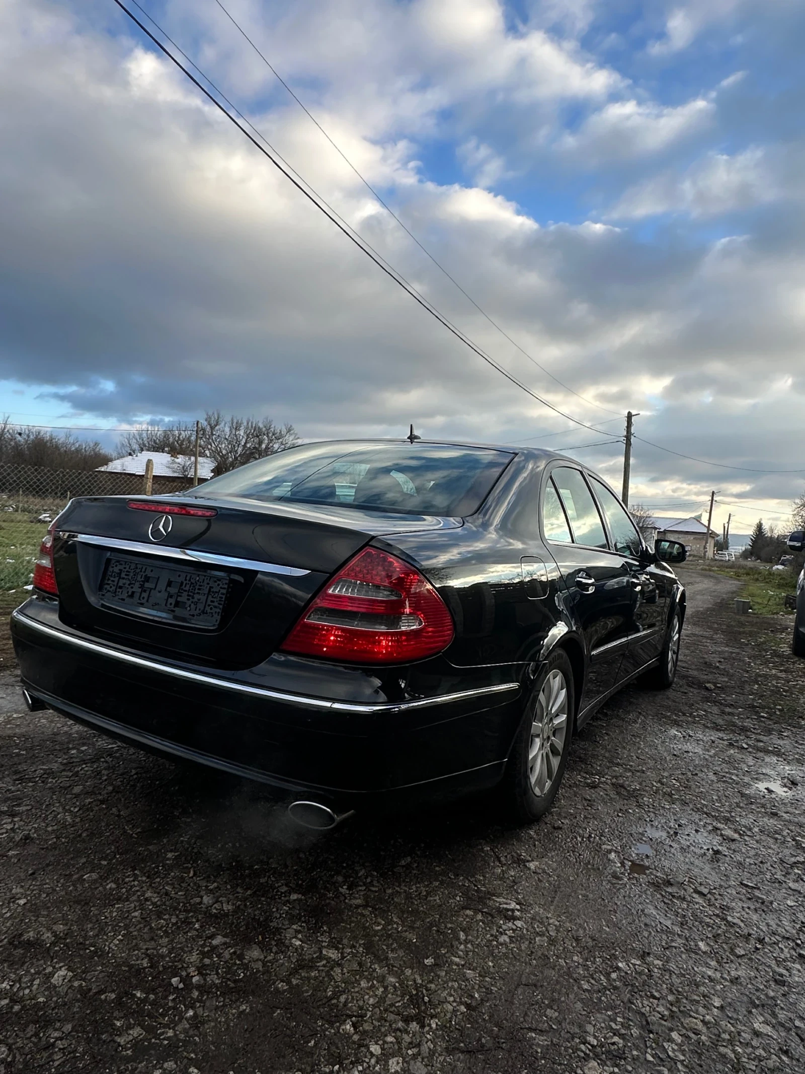 Mercedes-Benz E 280 4MATIC FACELIFT TOP - изображение 4