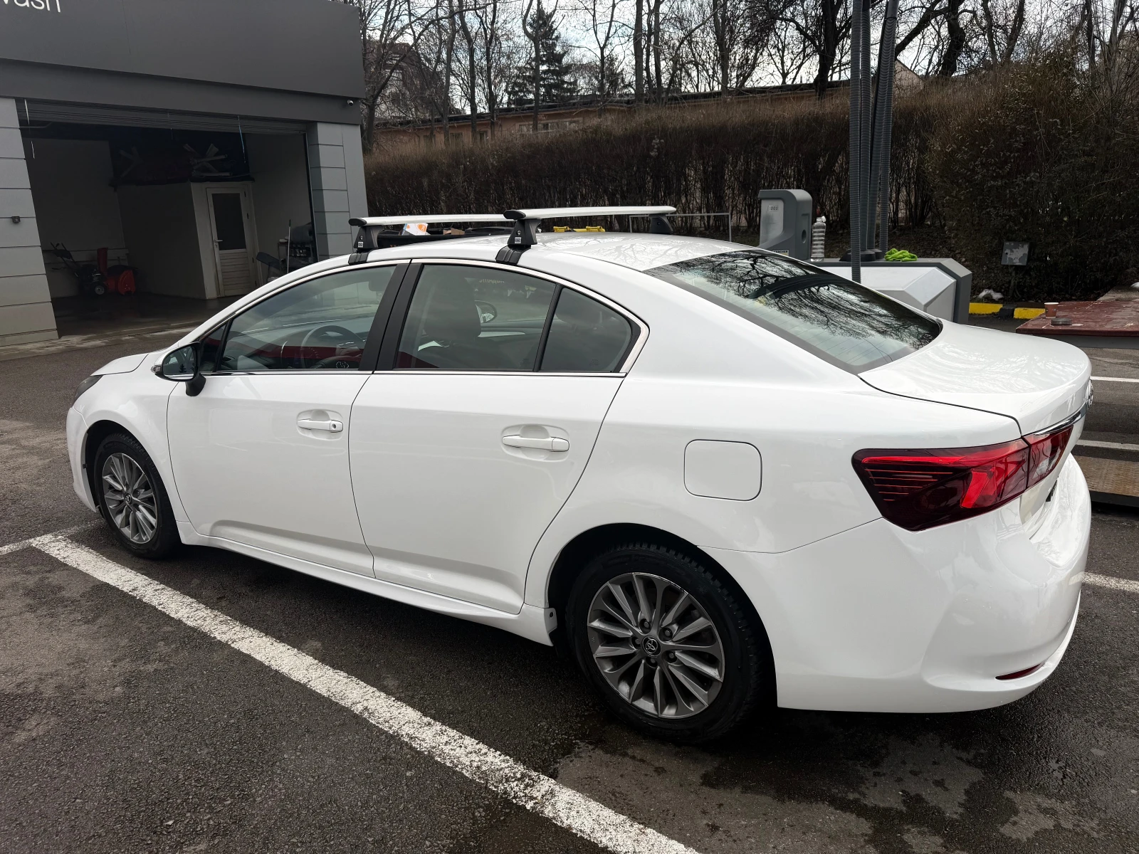 Toyota Avensis Facelift - изображение 5