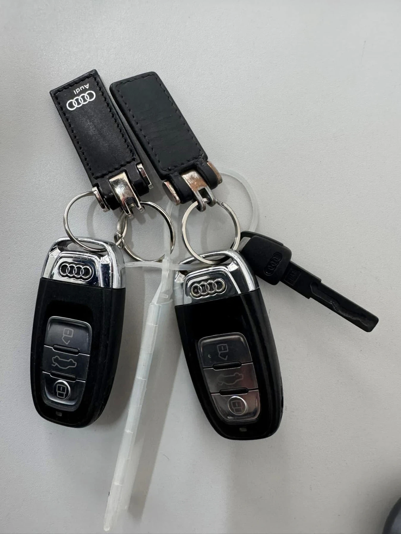 Audi A4 Allroad 2.0TDI* QUATTRO* BANG&OLUFSEN* ЛИЗИНГ* БАРТЕР* , снимка 15 - Автомобили и джипове - 53780390