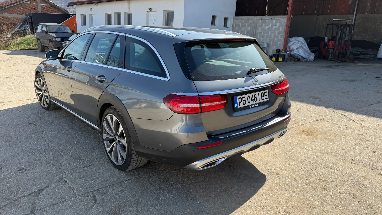 Mercedes-Benz E 220 220d ALL-TERRAIN, снимка 4 - Автомобили и джипове - 53916573