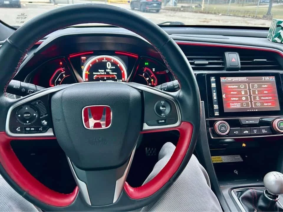 Honda Civic * Manual * CARFAX * ЦЕНА ДО БГ, снимка 8 - Автомобили и джипове - 54114943