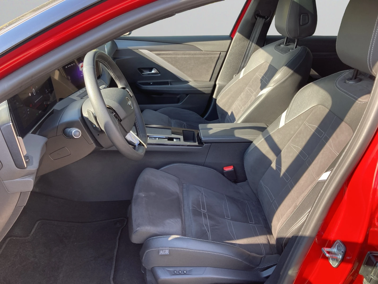 Opel Astra L Sports Tourer GS 1.2 PureTech MHEV (110kW/145 к., снимка 10 - Автомобили и джипове - 54132057