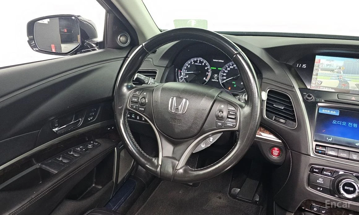 Honda Legend 3.5* ПОДГРЕВ* ОБДУХВАНЕ* КАМЕРА* LANE* ASSIST* , снимка 8 - Автомобили и джипове - 54196500