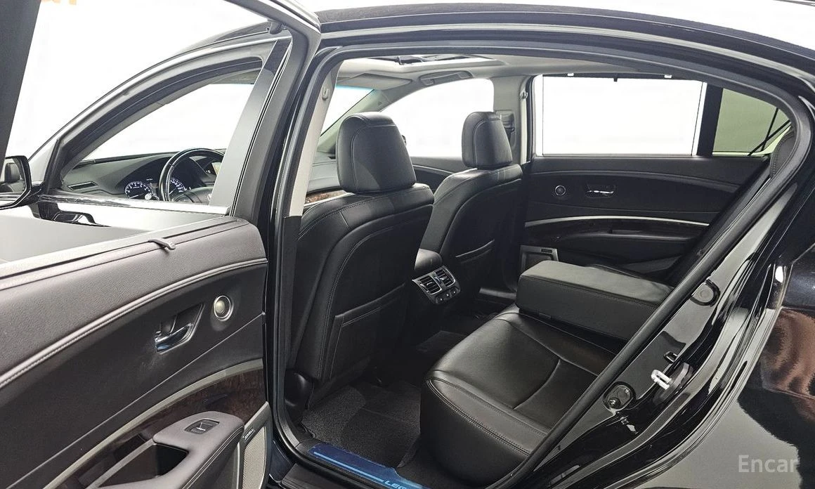 Honda Legend 3.5* ПОДГРЕВ* ОБДУХВАНЕ* КАМЕРА* LANE* ASSIST* , снимка 14 - Автомобили и джипове - 54196500