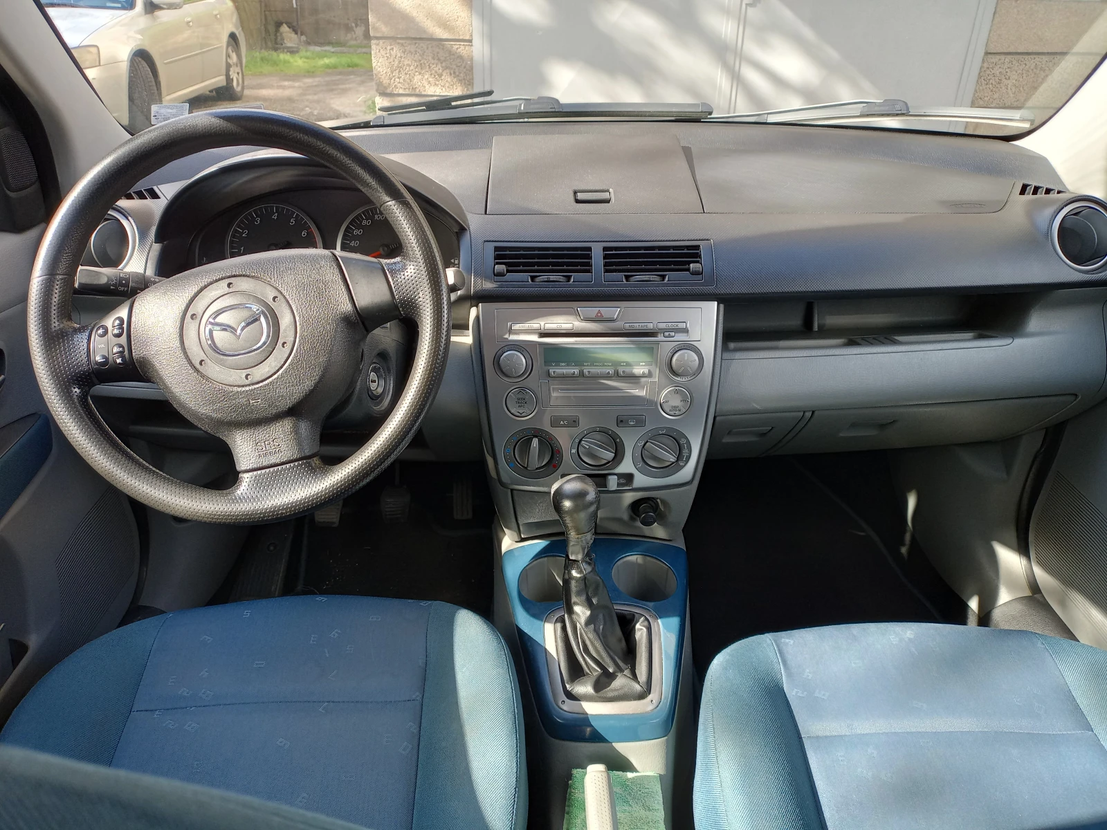 Mazda 2, снимка 5 - Автомобили и джипове - 54320454