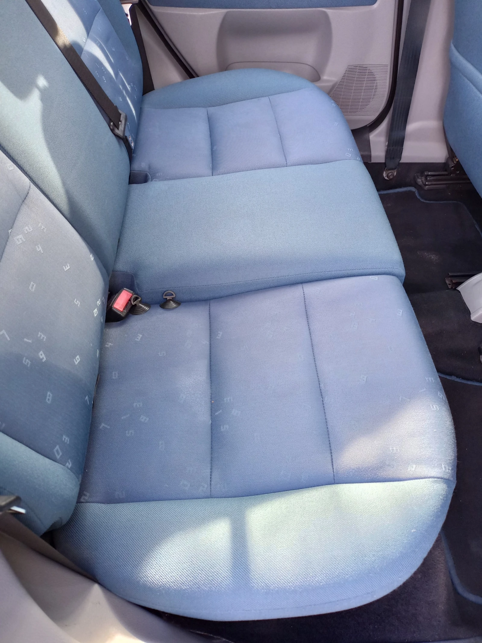 Mazda 2, снимка 7 - Автомобили и джипове - 54320454