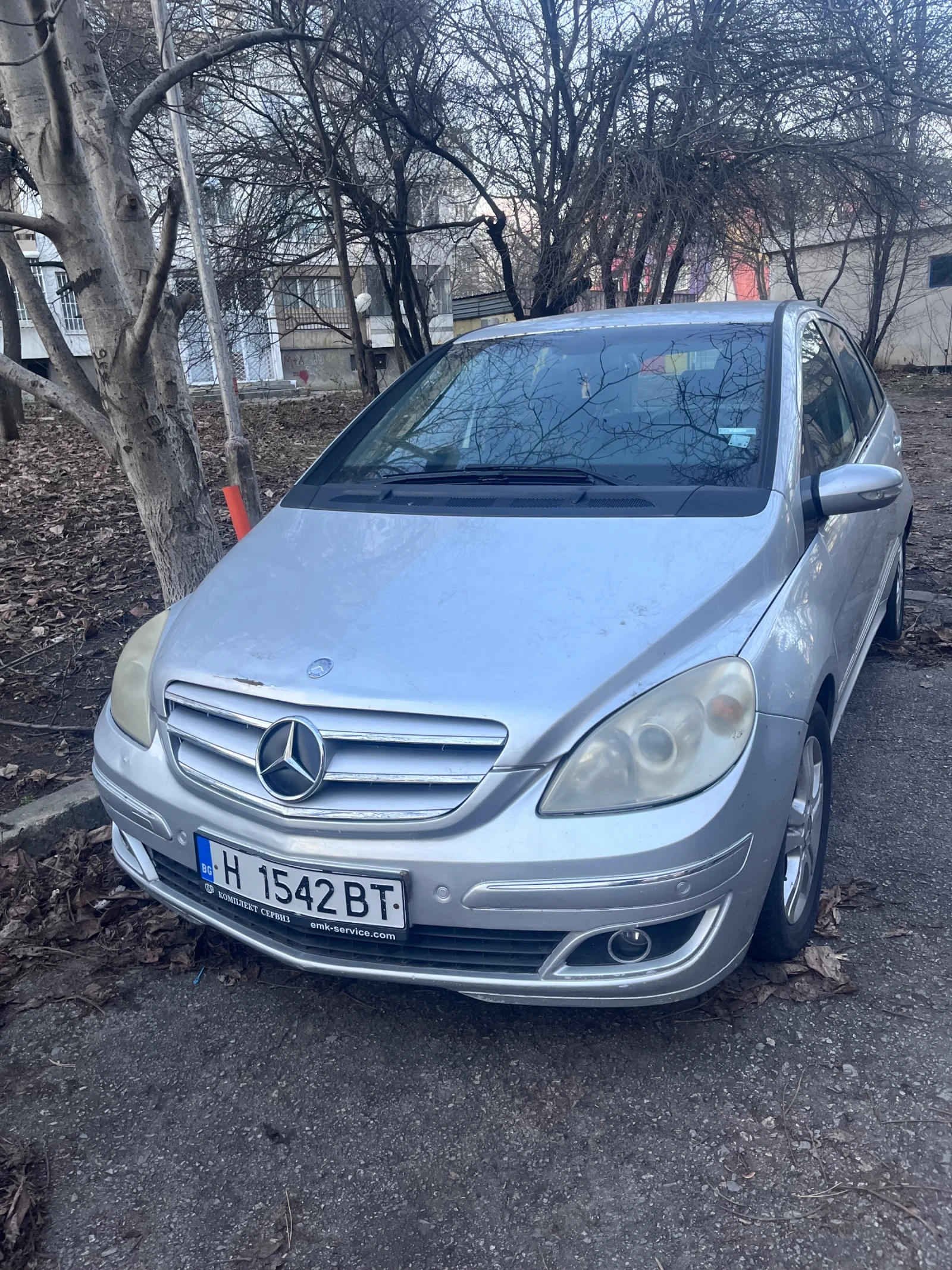 Mercedes-Benz B 180, снимка 9 - Автомобили и джипове - 54372455