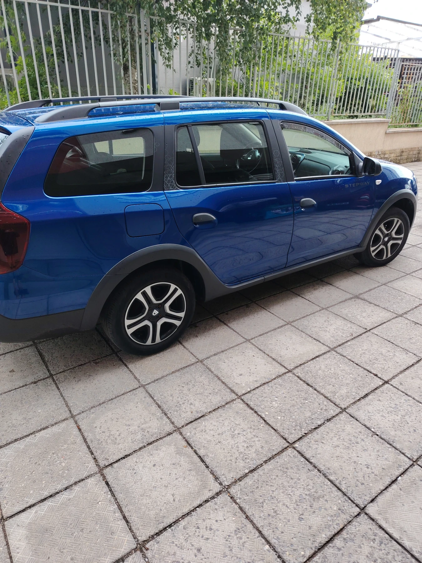 Dacia Logan Stepwey, снимка 4 - Автомобили и джипове - 54878788