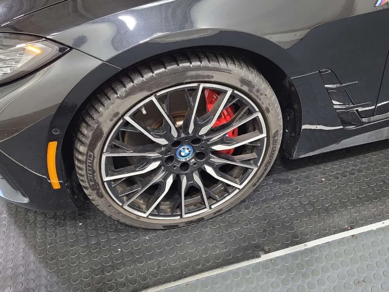 BMW i4 M50 | CARFAX | БЕЗ ПЪРВОНАЧАЛНА ВНОСКА, снимка 8 - Автомобили и джипове - 54963610