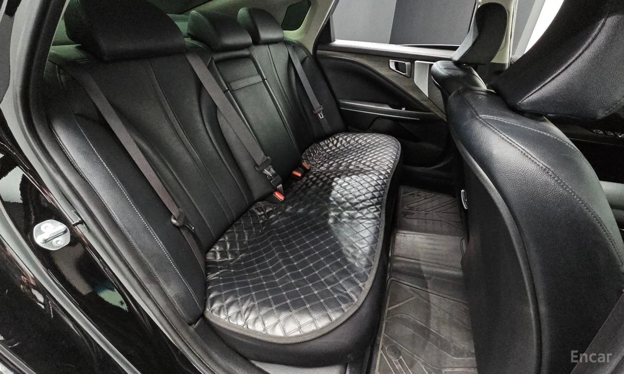 Kia K8 3.5* LPG* ОБДУХВАНЕ* 360КАМЕРА* LANE* ASSIST* ПОДГ, снимка 14 - Автомобили и джипове - 55034939