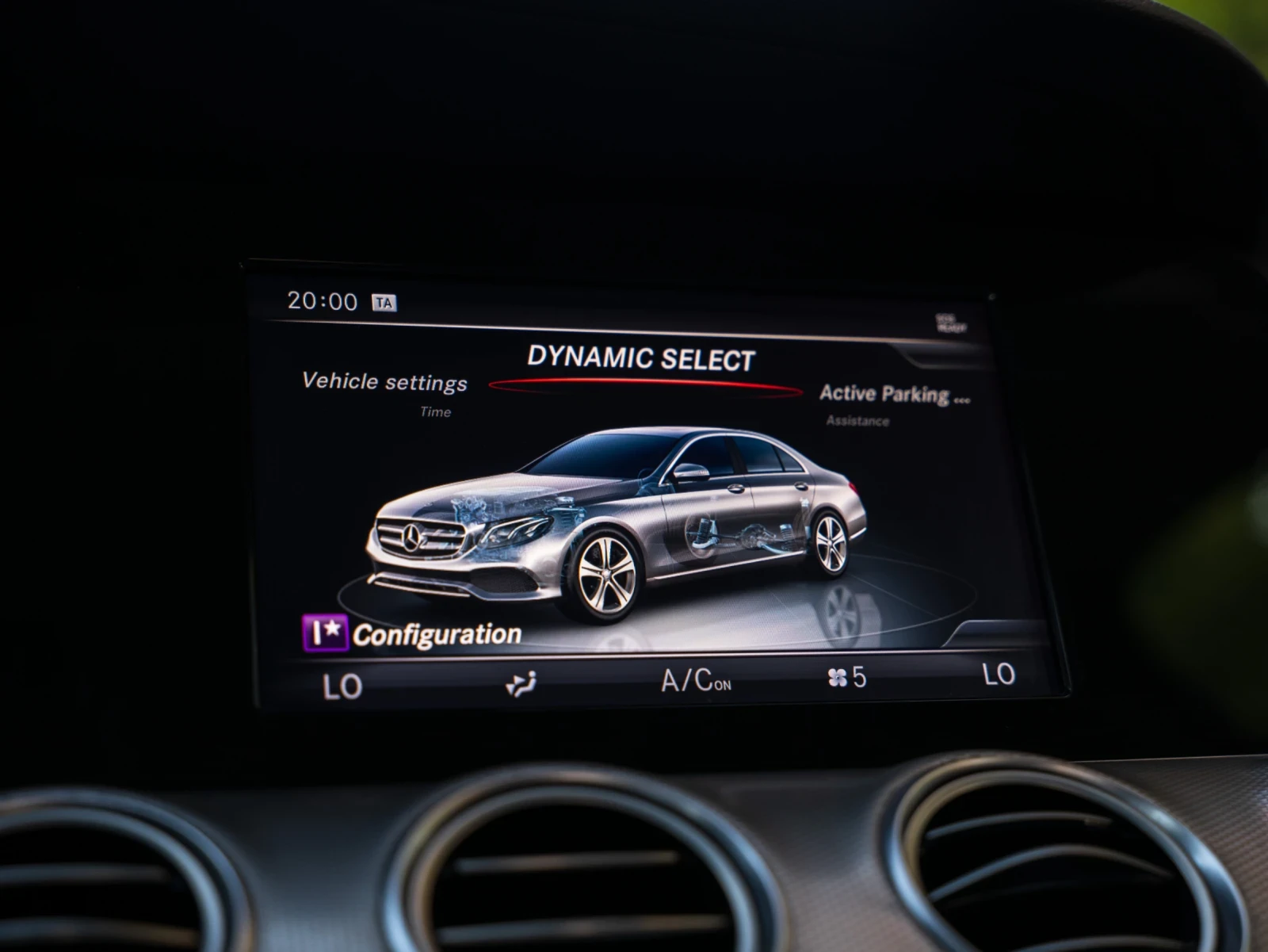 Mercedes-Benz E 200 W213, снимка 13 - Автомобили и джипове - 55578659