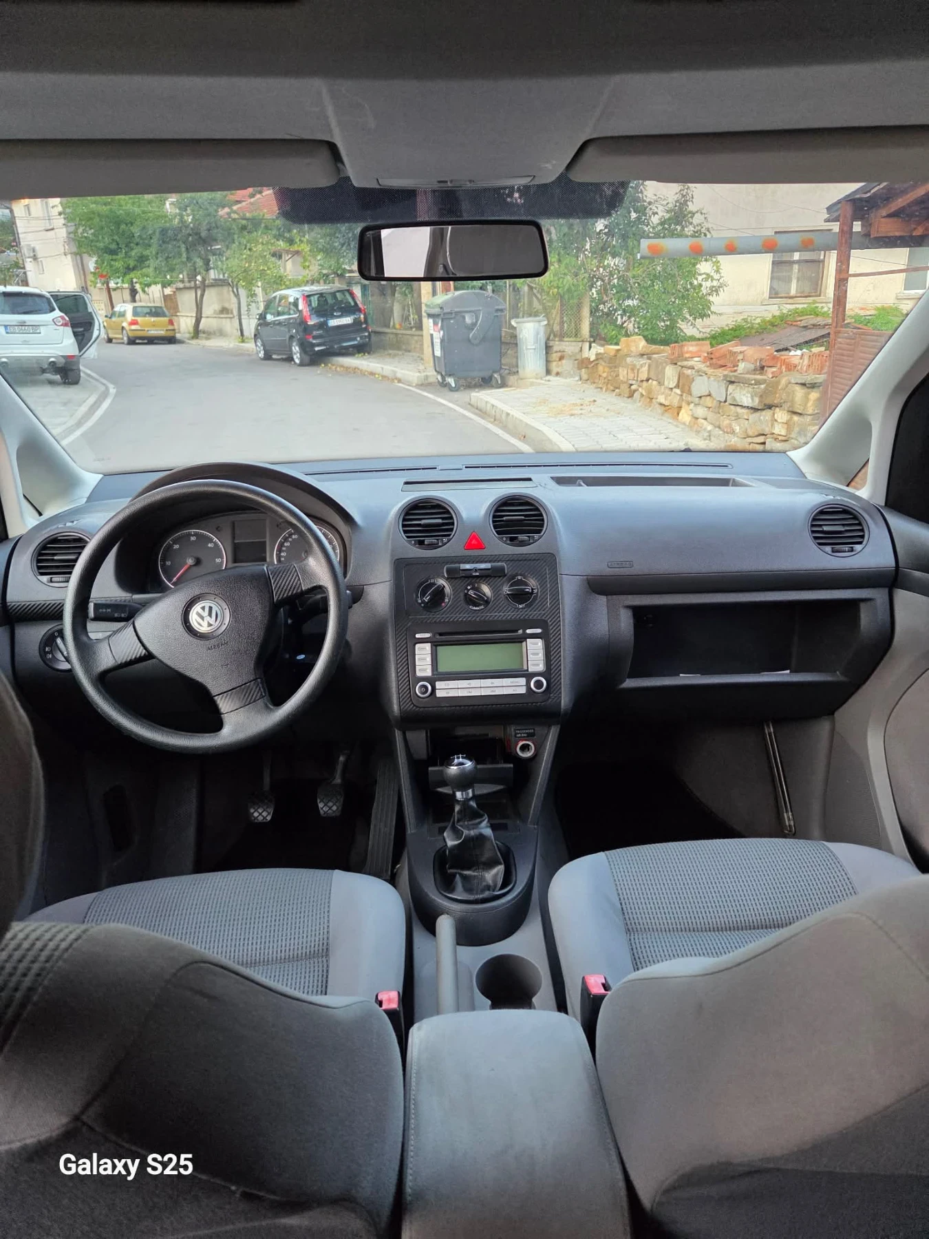 VW Caddy 1.9 TDI, снимка 5 - Автомобили и джипове - 55683051