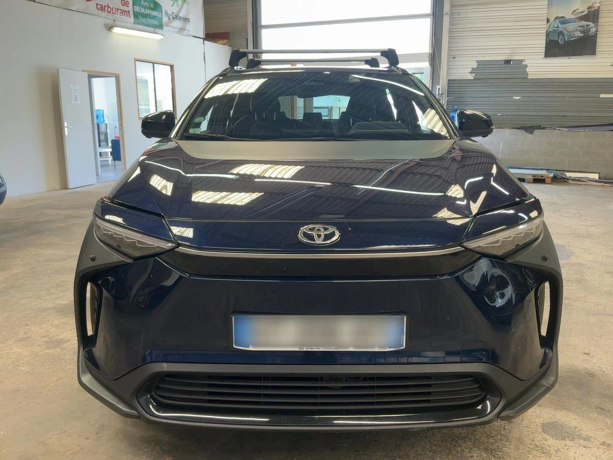 Toyota bZ4X ОЧАКВАН ВНОС/Toyota bZ4X electric drive 150kW Pure, снимка 12 - Автомобили и джипове - 55841746
