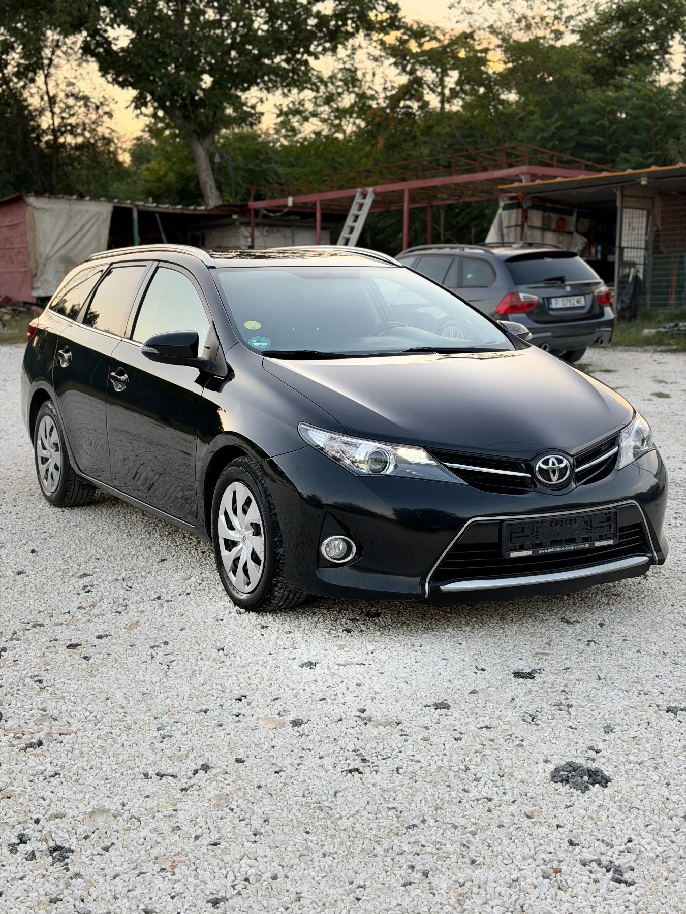 Toyota Auris 2.0 D-4D Life, снимка 3 - Автомобили и джипове - 55948756