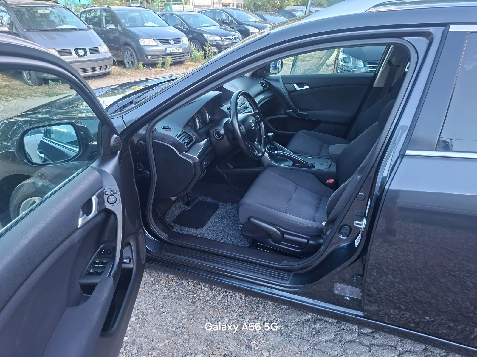 Honda Accord 2.0 Benzin 156 кс., снимка 6 - Автомобили и джипове - 55958262