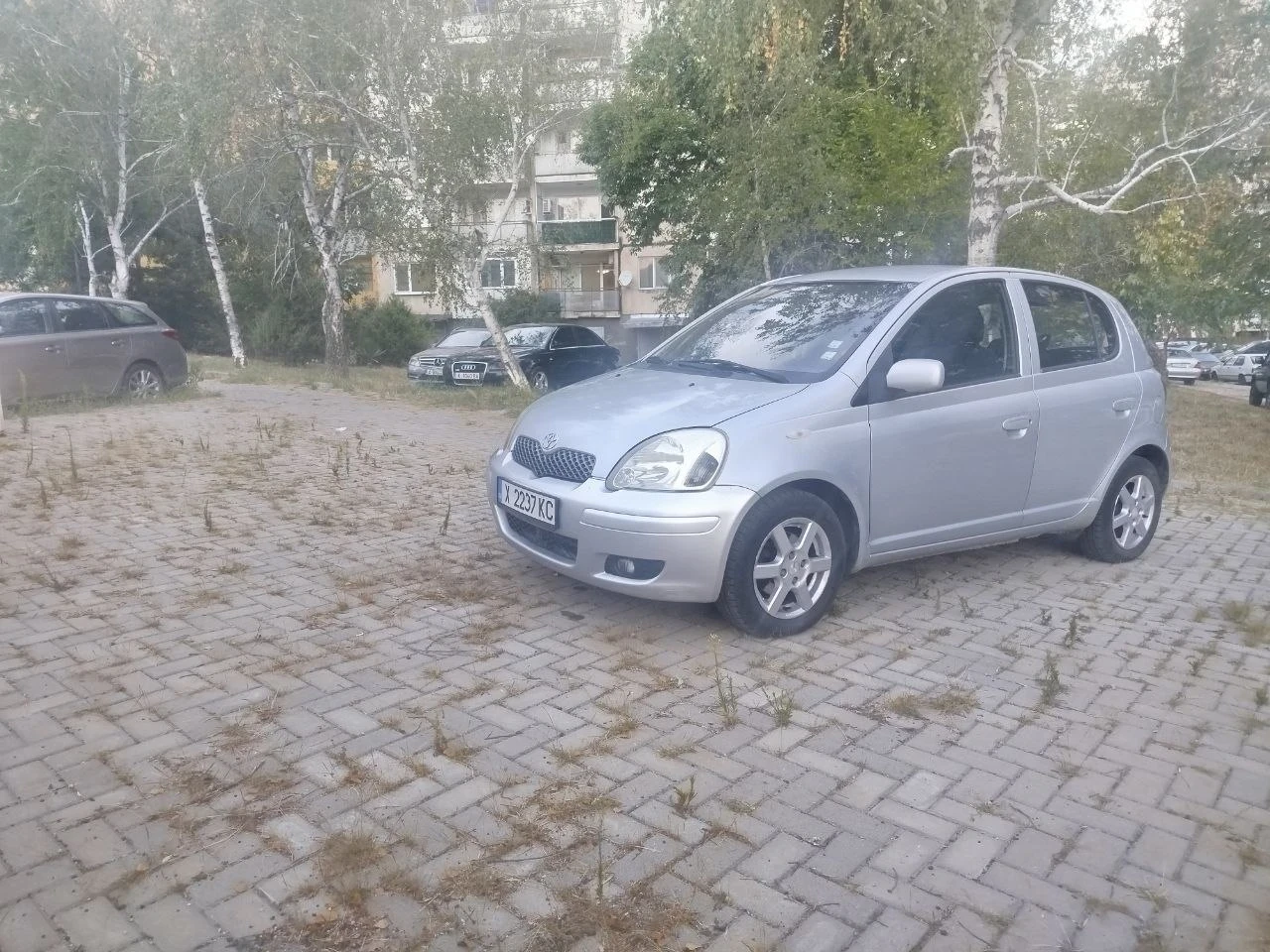 Toyota Yaris 1.4 D4D, снимка 2 - Автомобили и джипове - 56045854