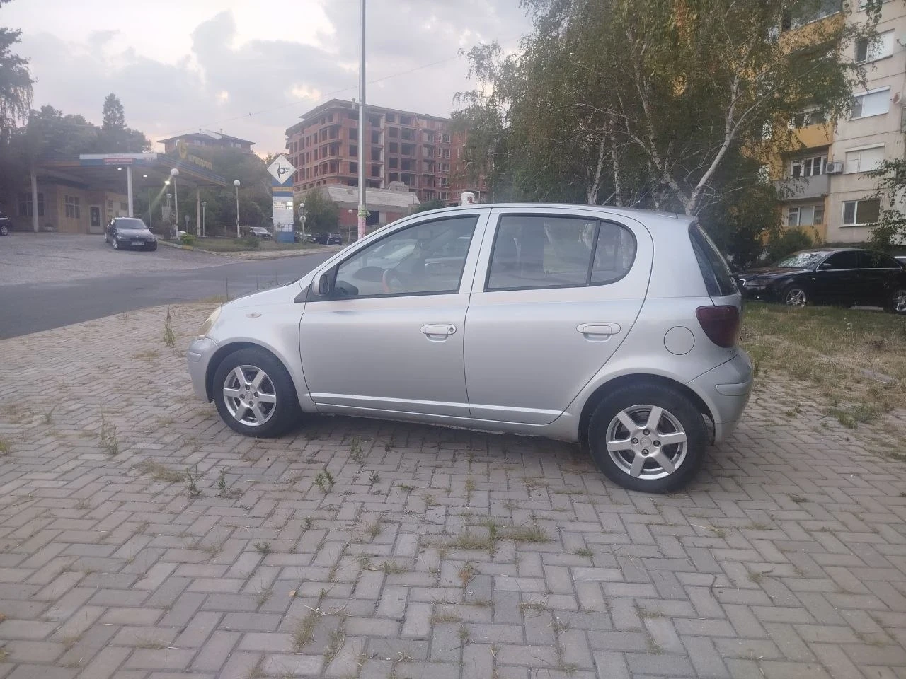 Toyota Yaris 1.4 D4D, снимка 3 - Автомобили и джипове - 56045854