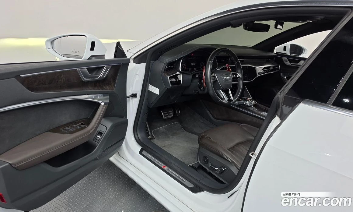 Audi A7 55 TFSI Quattro Premium, снимка 10 - Автомобили и джипове - 56151138