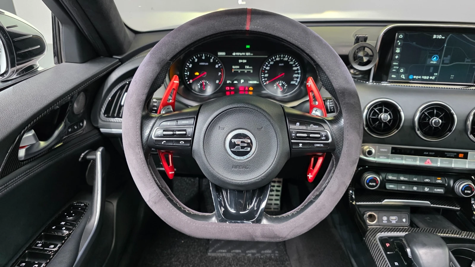 Kia Stinger 3.3 Turbo 2WD GT, снимка 12 - Автомобили и джипове - 56324826