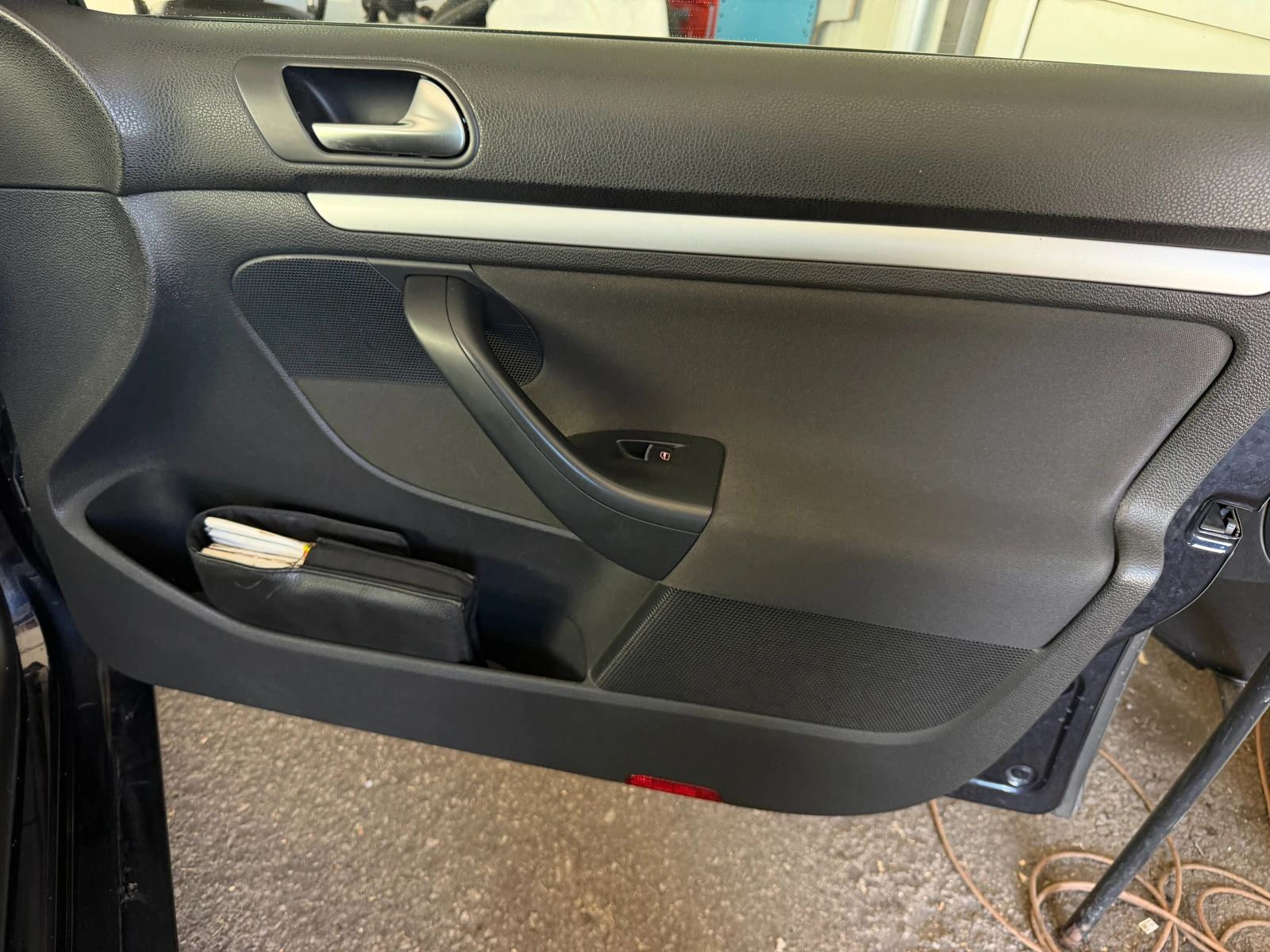 VW Golf 2.0TDI* Highline , снимка 13 - Автомобили и джипове - 56356477