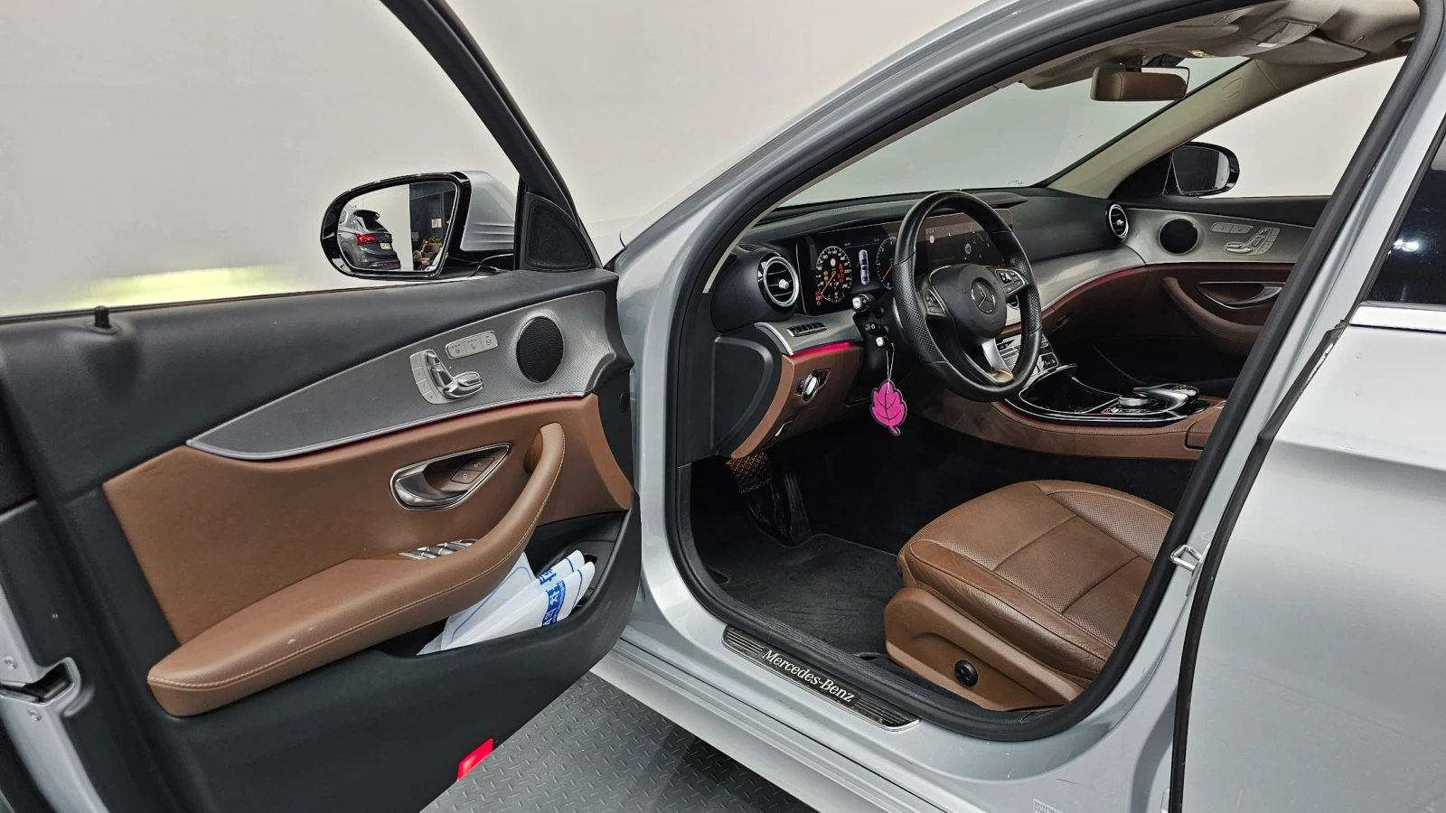 Mercedes-Benz E 350 d AMG-PACK * 360 * HUD * ����� | Mobile.bg � ����������� 9