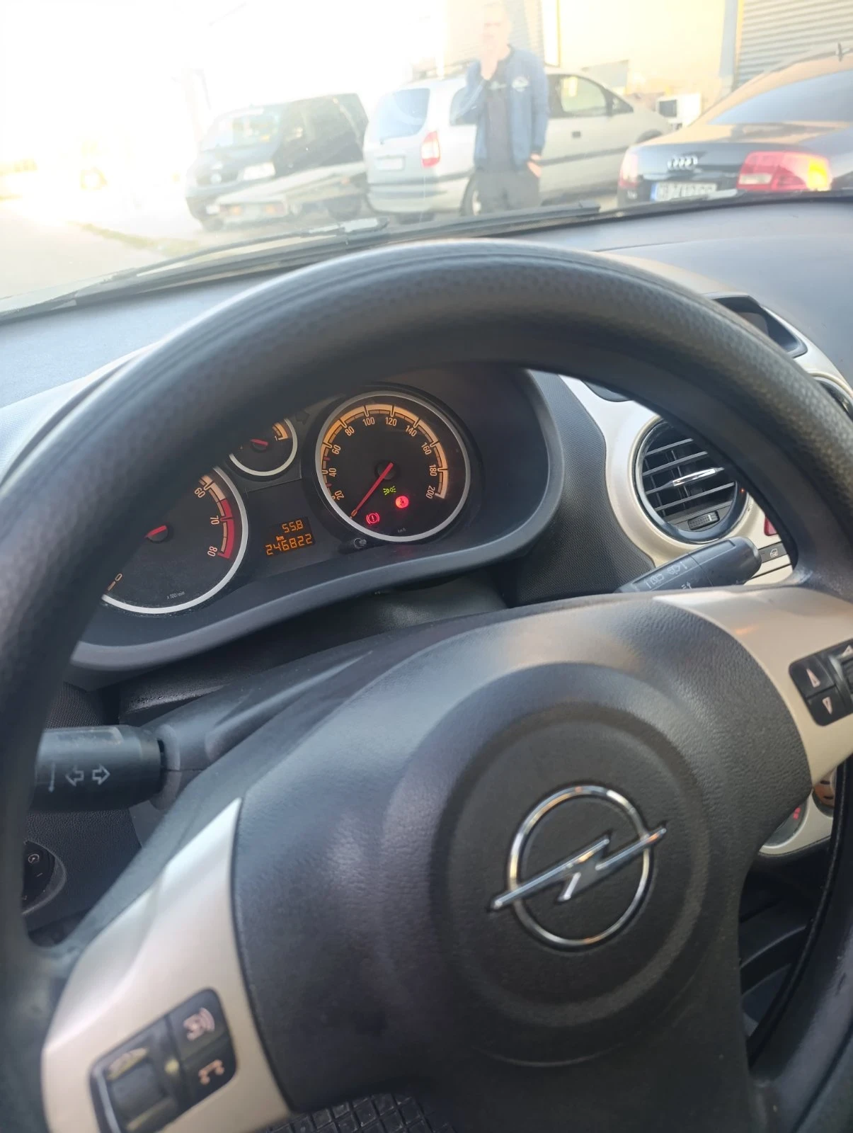 Opel Corsa, снимка 4 - Автомобили и джипове - 56637604