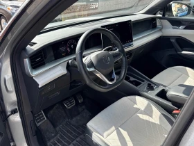 VW Tiguan * Comfortline R Line Black Edition * CARFAX * , снимка 5