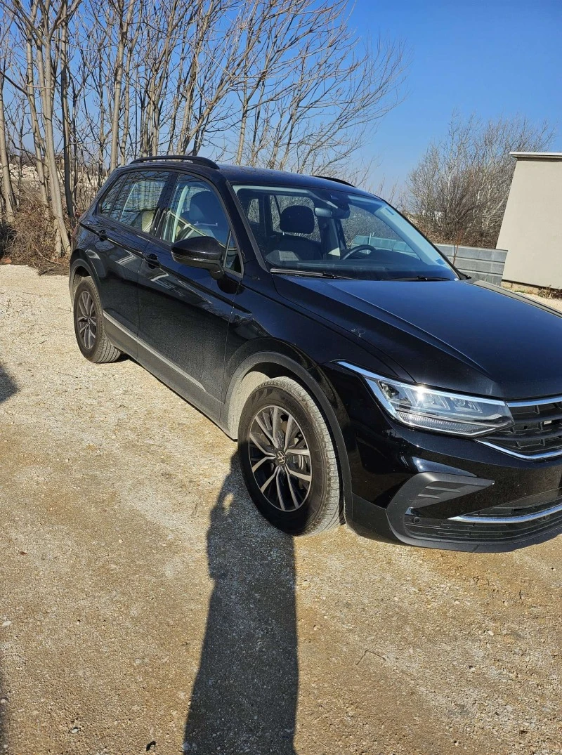 VW Tiguan, снимка 2 - Автомобили и джипове - 45899824