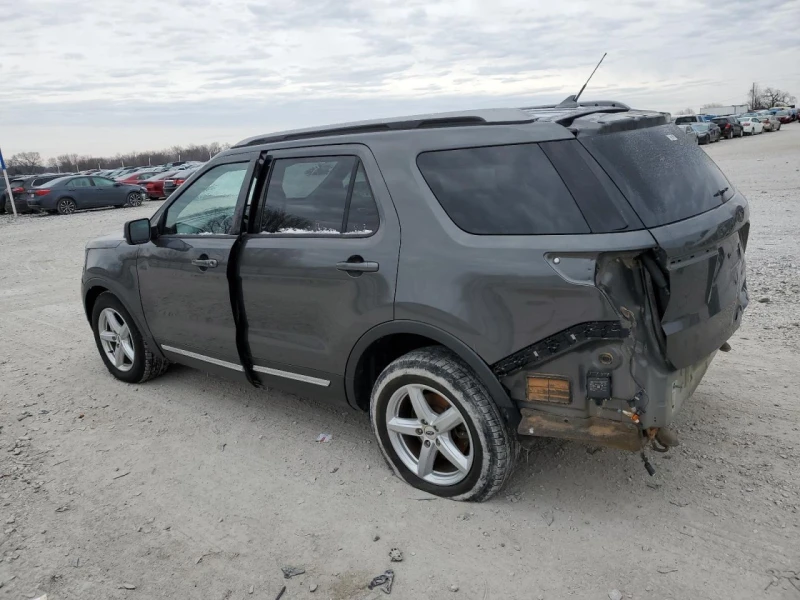 Ford Explorer XLT, снимка 4 - Автомобили и джипове - 49052565