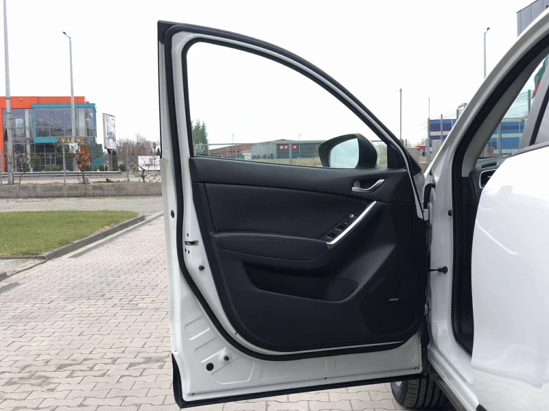 Mazda CX-5 2.2 Skyactive Facelift Пълна Сервизна История !!!, снимка 11 - Автомобили и джипове - 52460684