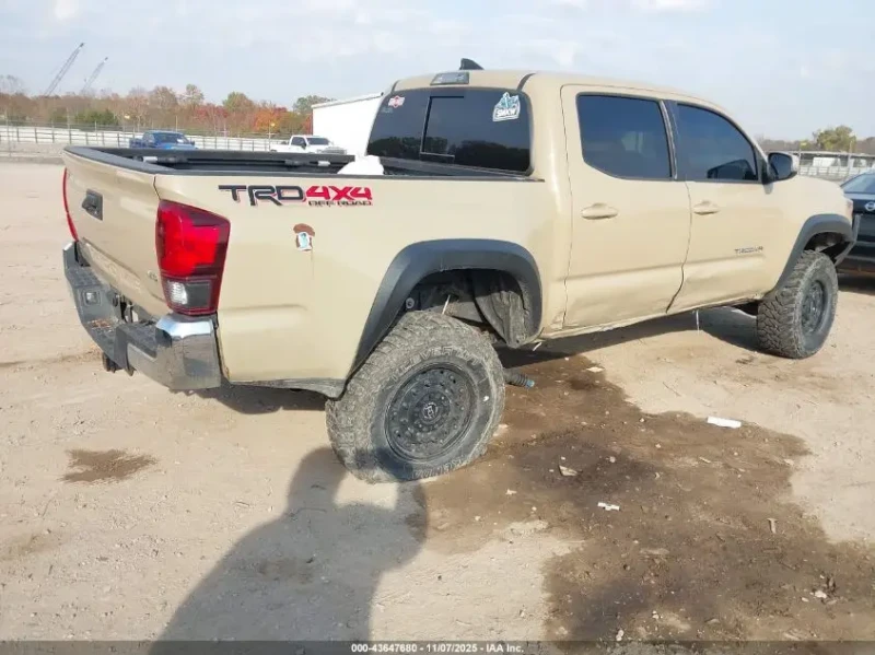 Toyota Tacoma TRD OFF ROAD, снимка 3 - Автомобили и джипове - 52865511