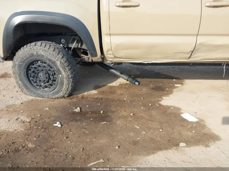 Toyota Tacoma TRD OFF ROAD, снимка 5 - Автомобили и джипове - 52865511