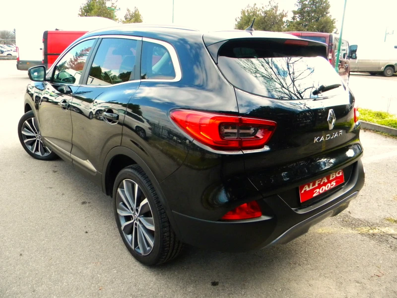 Renault Kadjar 80000km* 1.2TCE BOSE-6ck* KATO НОВ* EURO6B, снимка 6 - Автомобили и джипове - 53497292