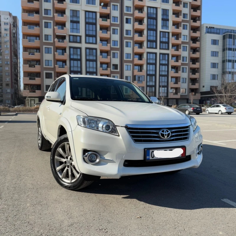 Toyota Rav4 2.2 D-CAT KEYLESS, NAVI, КАМЕРА, ПОДГРЕВ - 16900 лв. - 19258916 1