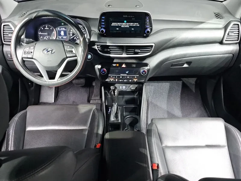 Hyundai Tucson 1.6 CRDi   2019   Автоматик   74 000 км   ТОП ЦЕНА, снимка 6 - Автомобили и джипове - 55132713
