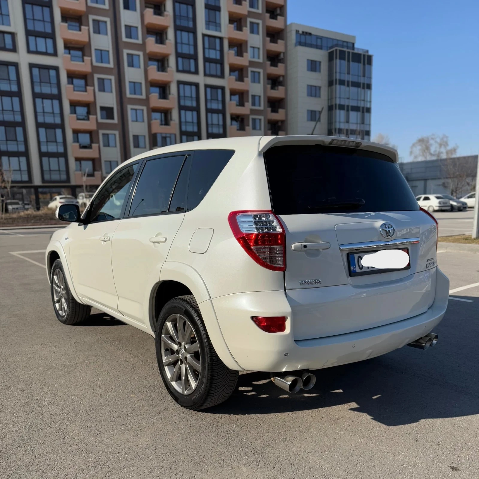 Toyota Rav4 2.2 D-CAT KEYLESS, NAVI, КАМЕРА, ПОДГРЕВ - изображение 6
