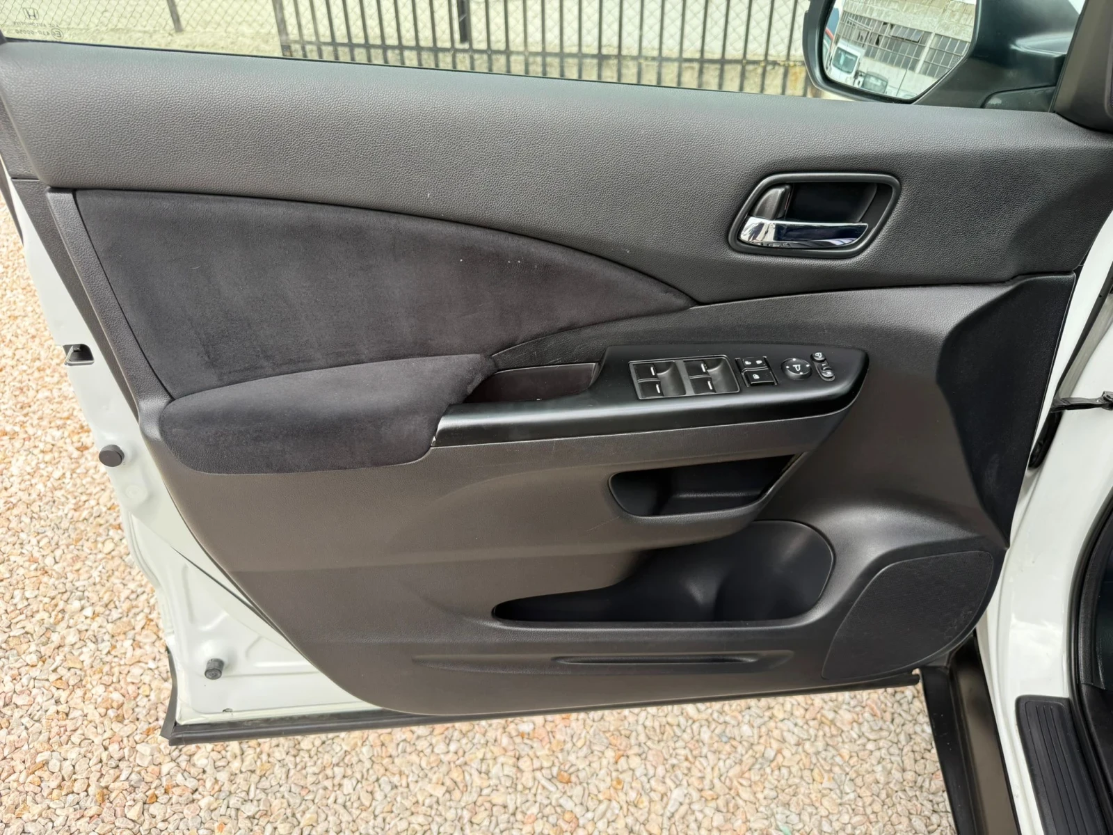 Honda Cr-v 2.2 Дизел, 150 к.с., 4х4, Камера - изображение 7