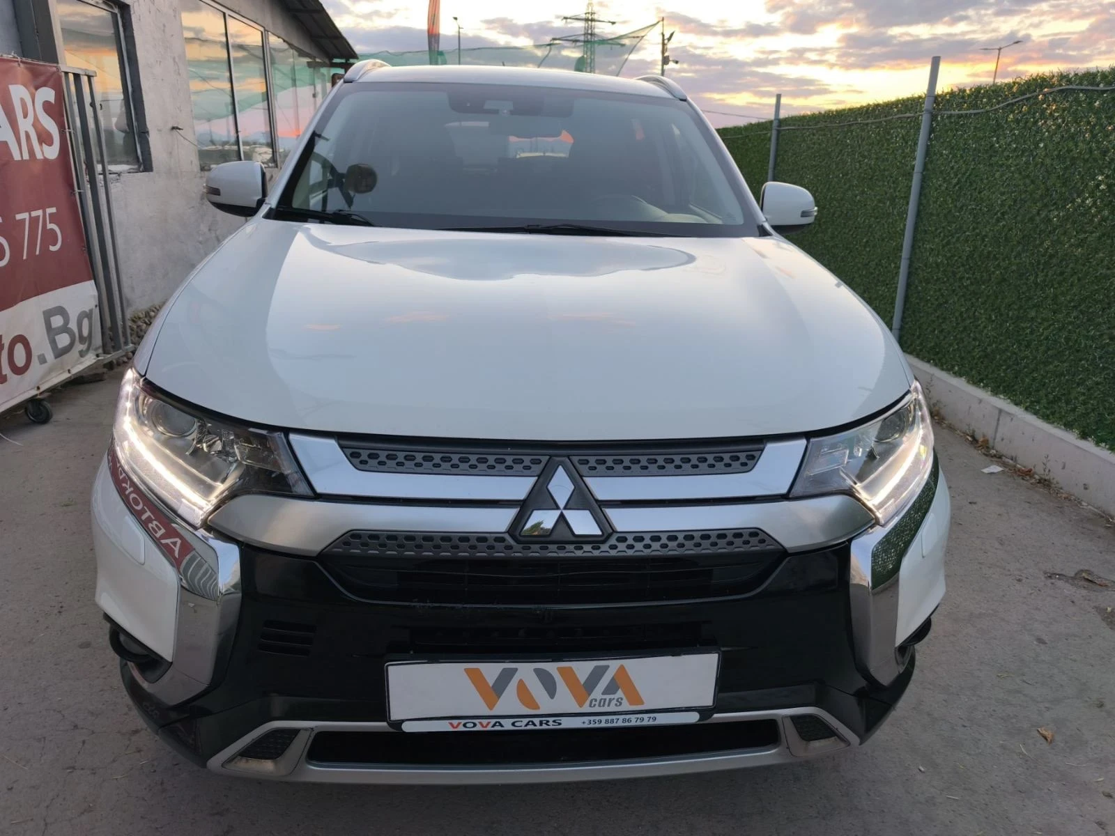 Mitsubishi Outlander 2.0i-150к.с Евро-6d LPG Автоматик Навигация Ксенон - изображение 7
