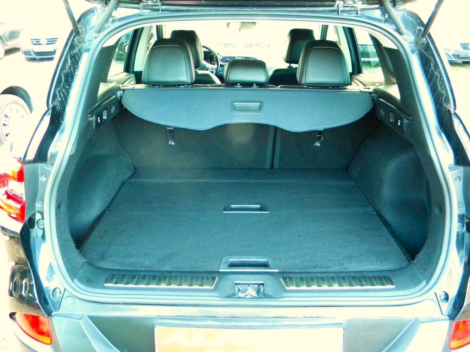 Renault Kadjar 80000km* 1.2TCE BOSE-6ck* KATO НОВ* EURO6B - изображение 8