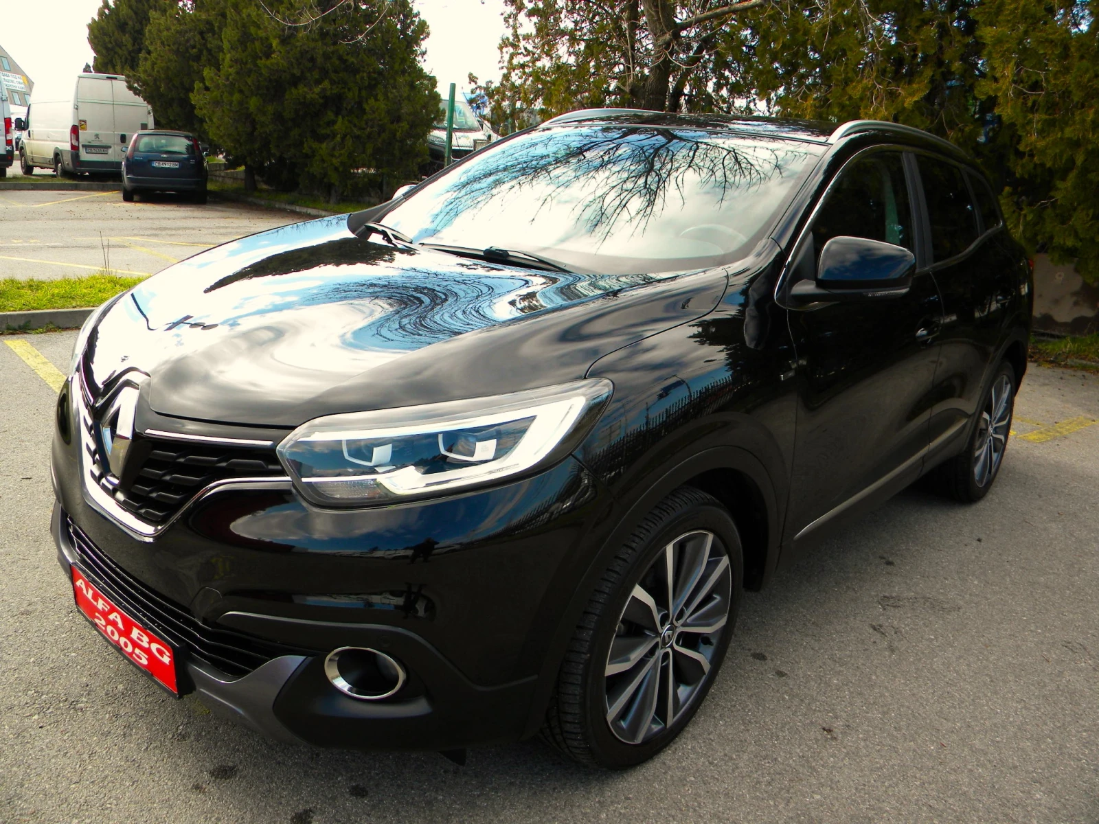 Renault Kadjar 80000km* 1.2TCE BOSE-6ck* KATO ���* EURO6B | Mobile.bg � ����������� 1
