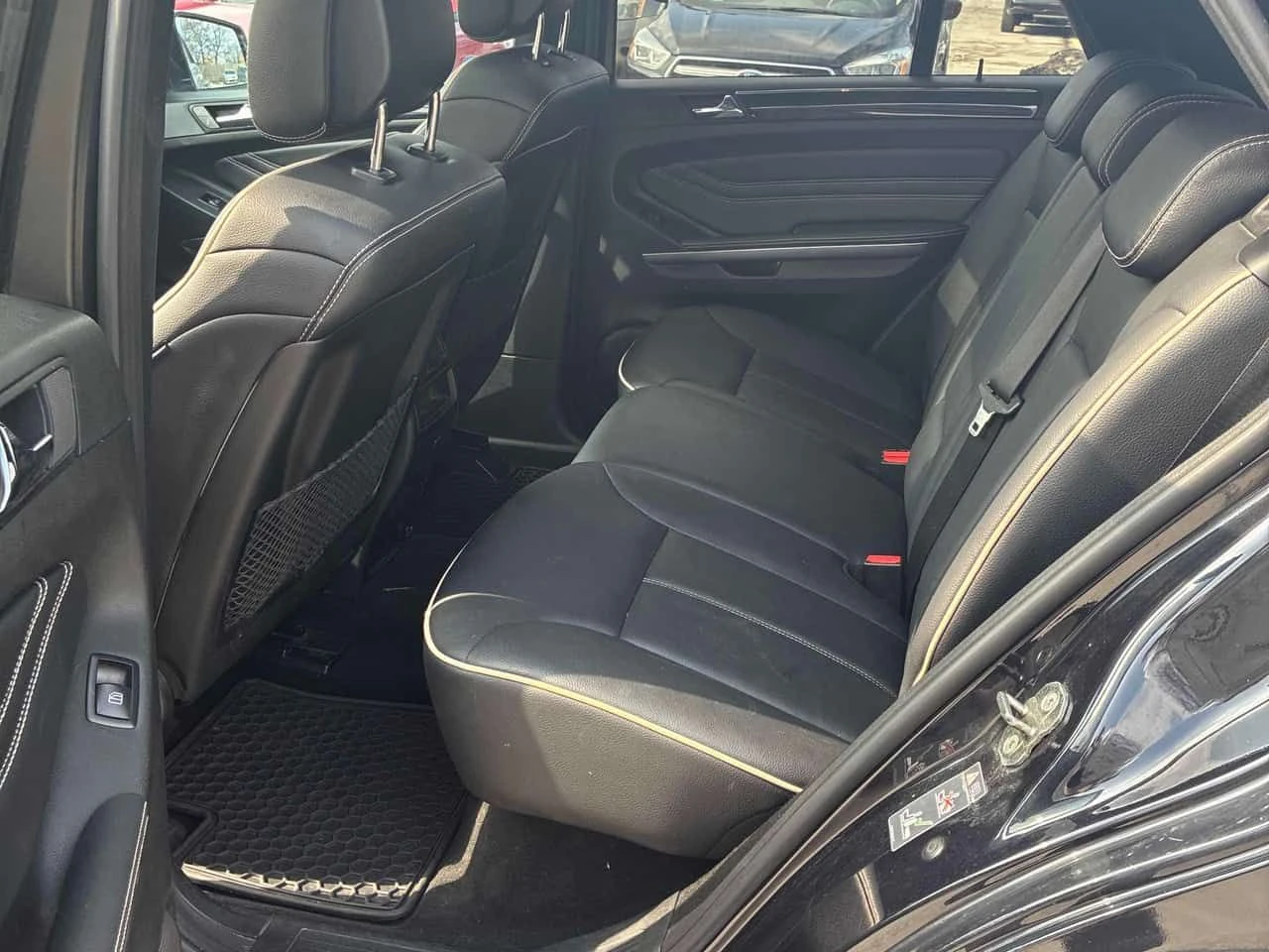 Mercedes-Benz ML 350 * BlueTEC * CARFAX * ЦЕНА ДО БЪЛГАРИЯ, снимка 16 - Автомобили и джипове - 53820319