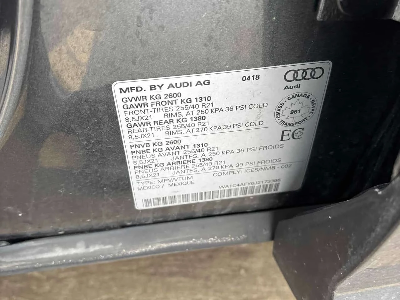 Audi SQ5 * TECHNIK * FULLY LOADED * ЛИЦЕНЗИРАН ПРОДАВАЧ, снимка 11 - Автомобили и джипове - 53804201