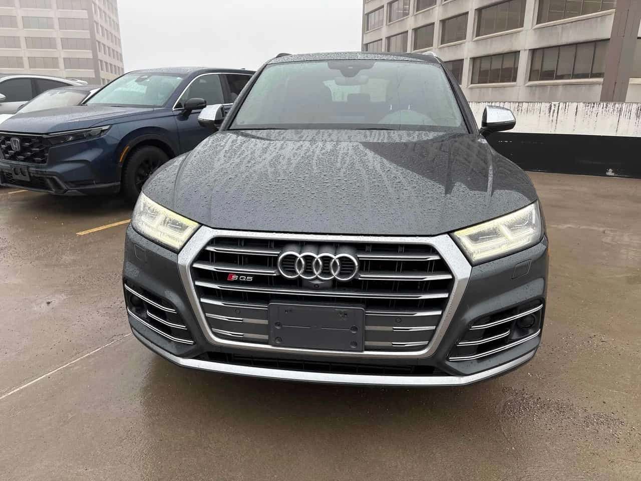 Audi SQ5 * TECHNIK * FULLY LOADED * ЛИЦЕНЗИРАН ПРОДАВАЧ, снимка 2 - Автомобили и джипове - 53804201
