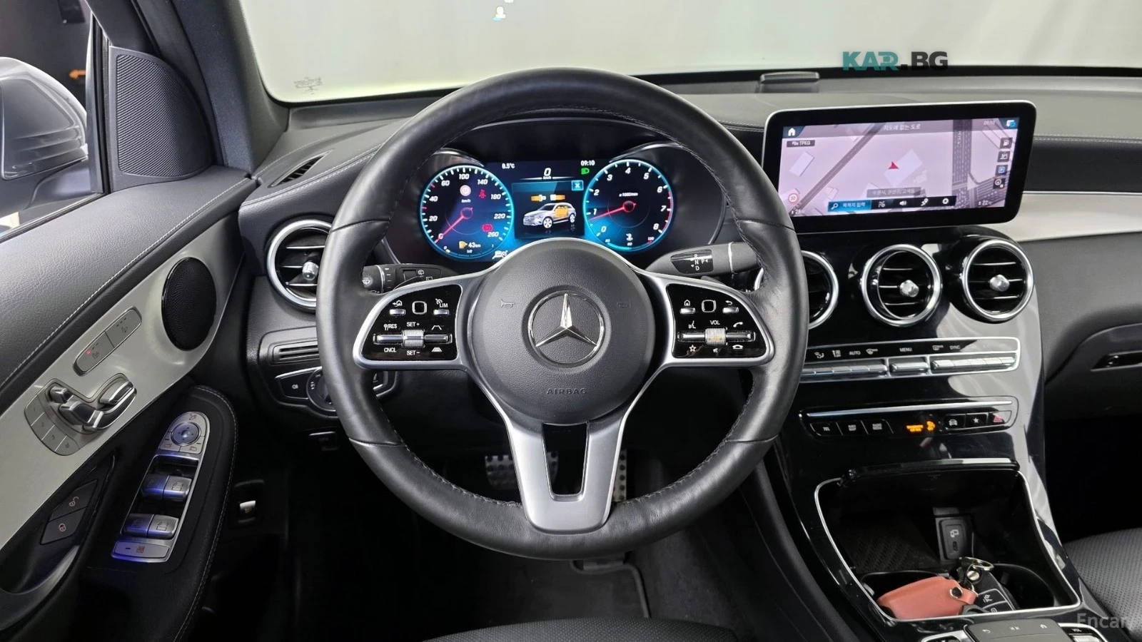 Mercedes-Benz GLC 300, снимка 11 - Автомобили и джипове - 55045239